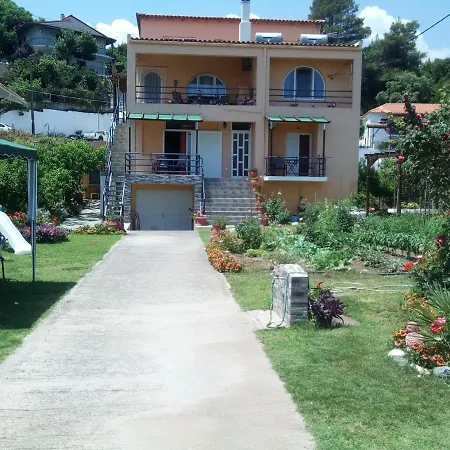 Penzion Oxanas Achladi